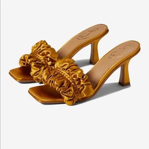 *LAST CHANCE* SAM EDELMAN Kady Mules - Will be donated this month